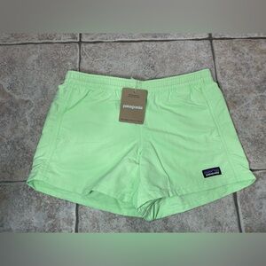 Patagonia Salamander Green Kids Baggies Shorts 4” unlined